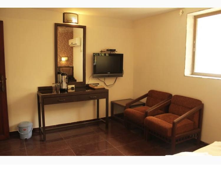 מומביי Hotel Ganesh Palace מראה חיצוני תמונה